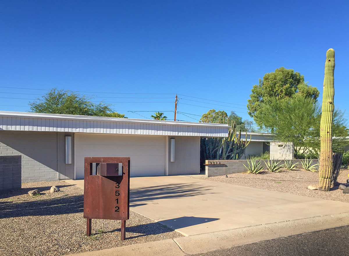 Cholla model home by Al Beadle in Paradise Gardens, Phoenix Arizona, 2016