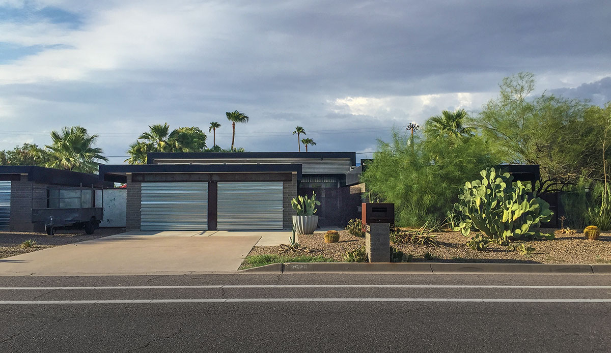 Saguaro model home by Al Beadle in Paradise Gardens, Phoenix Arizona, 2016