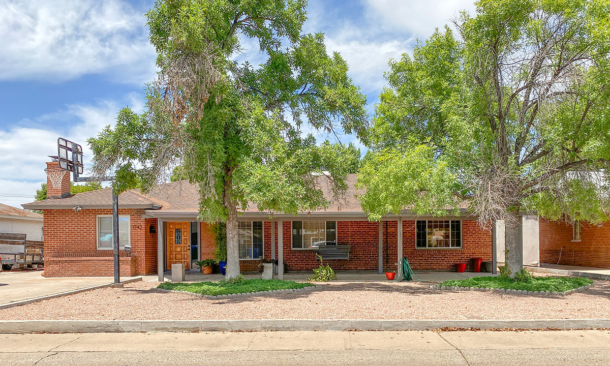 Hoffmantown by Ralph Haver in Phoenix Arizona