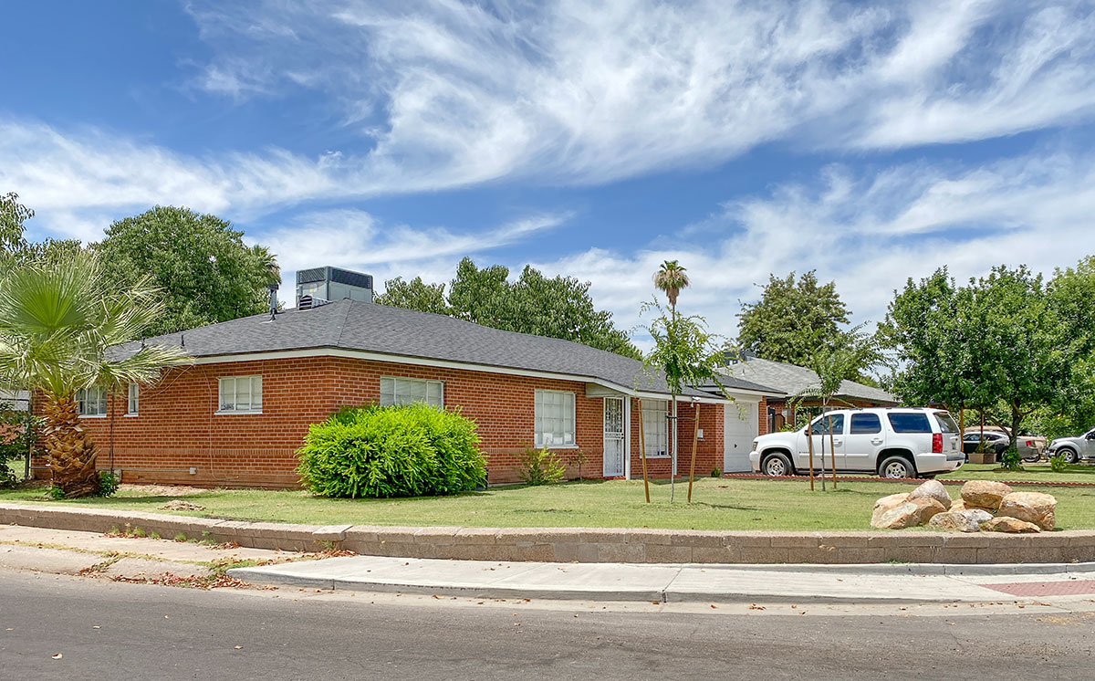 Hoffmantown by Ralph Haver in Phoenix Arizona