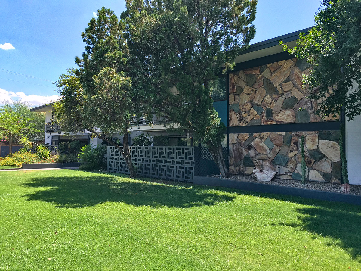 Biltmore Reserve Condominiums in Uptown Phoenix Arizona
