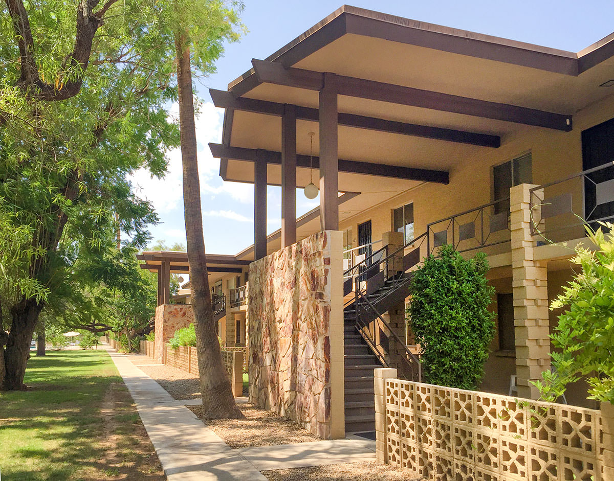Manor House Condominiums in Uptown Phoenix Arizona