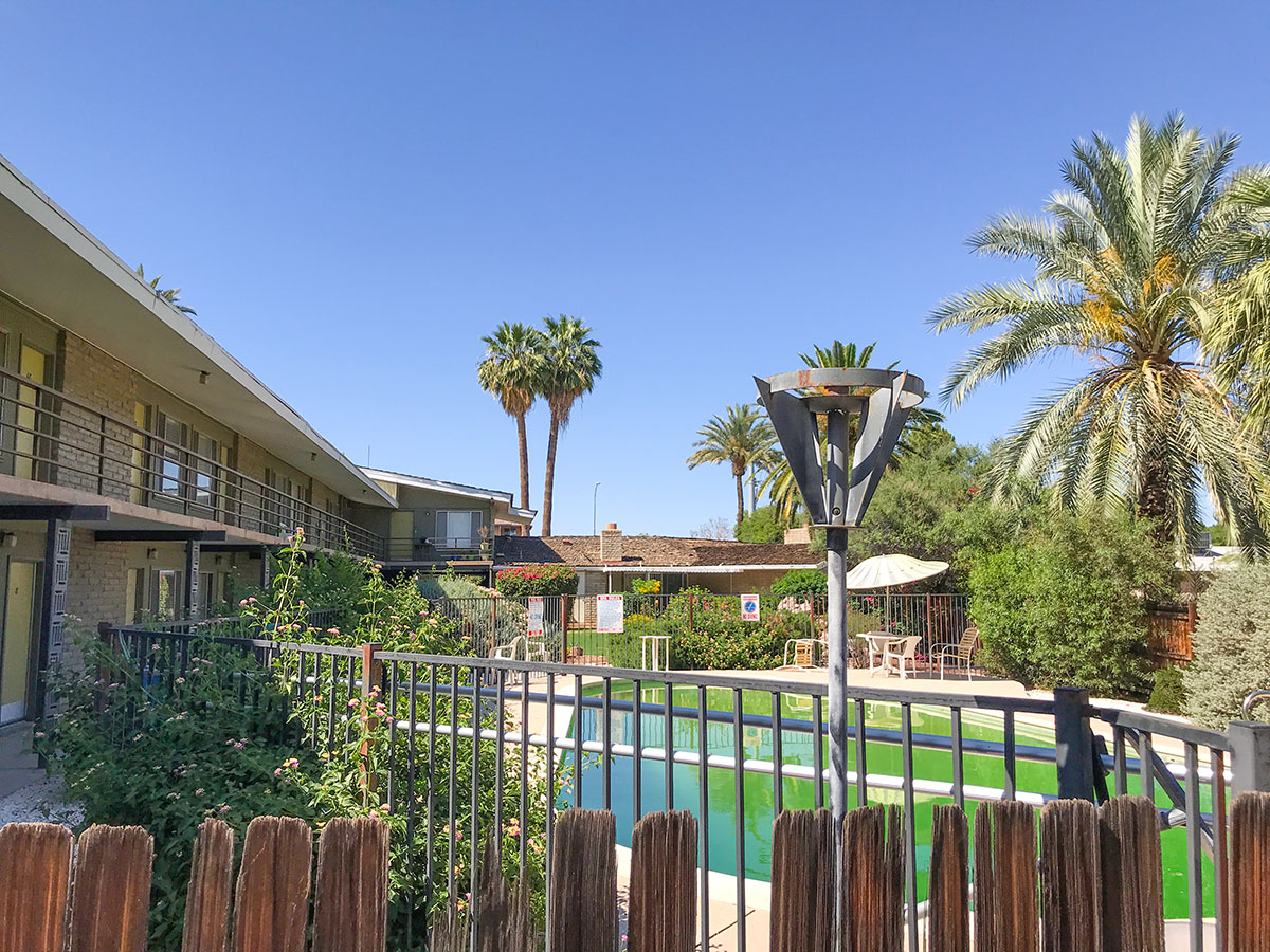 Teakwoood Apartments in Uptown Phoenix Arizona