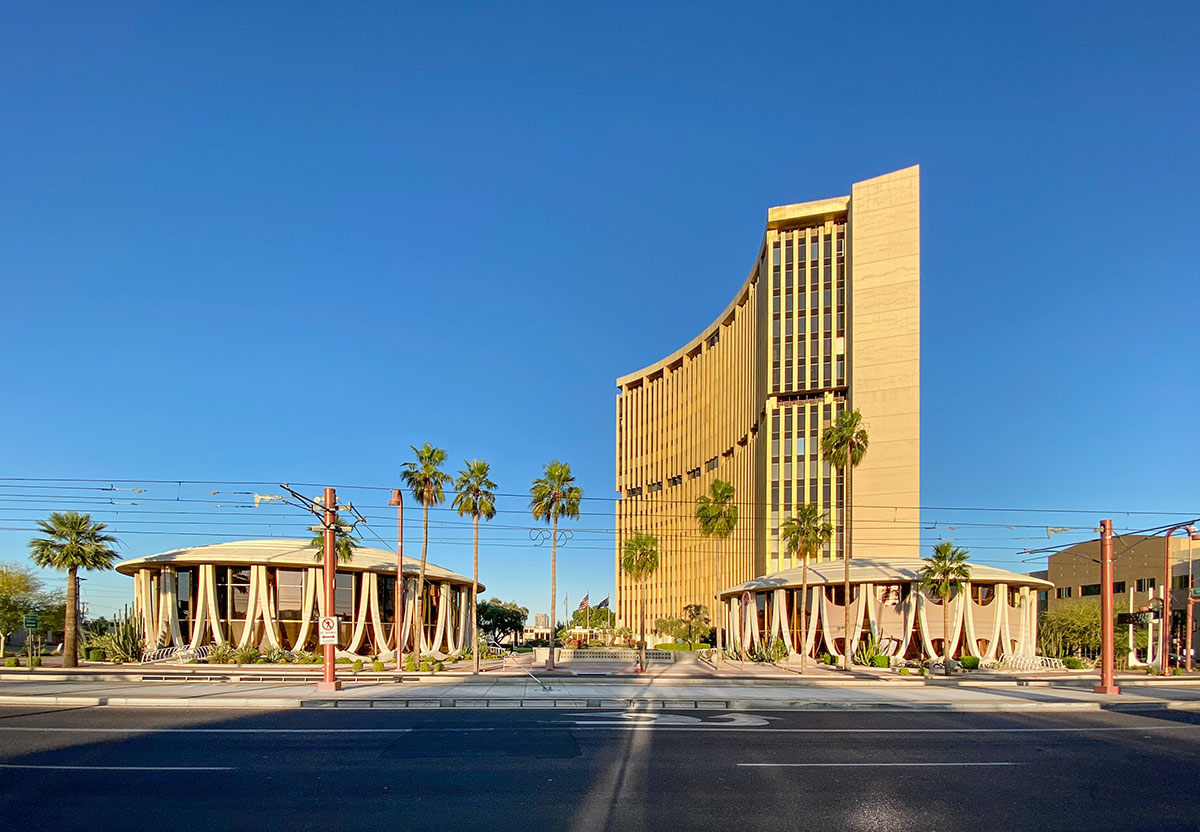 Phoenix Financial Center by W A Sarmiento
